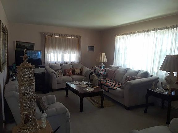 2nd image of 9017 Bartlett Ave