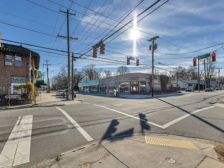 1915 Walker Ave #A — Photo 15