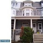 2nd image of 1036 Perry St