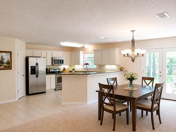 4th image of 405 Loblolly Bay Dr
