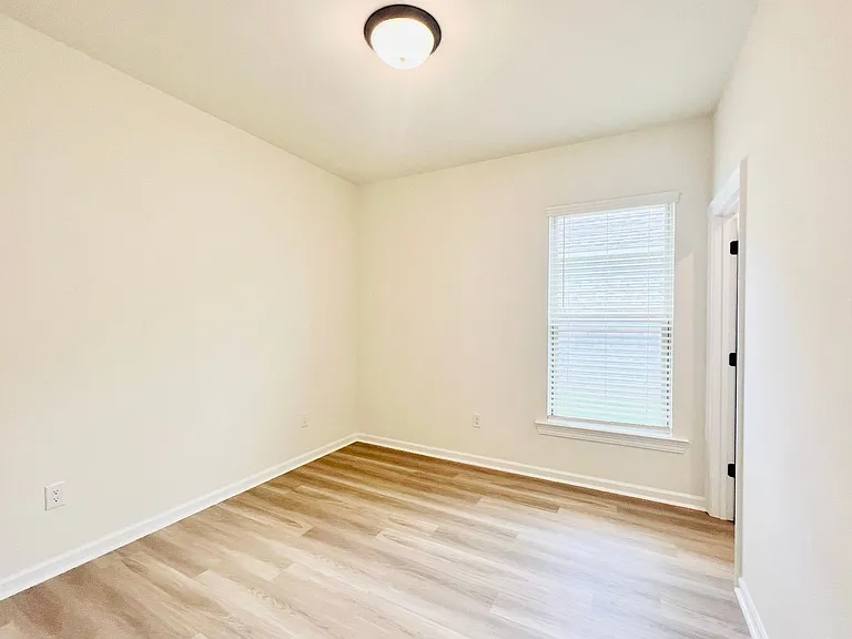 204 Vagabond Way — Photo 10