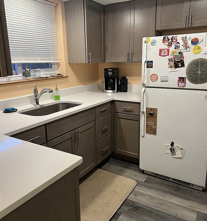 1st image of 1340 Willow Ave #B