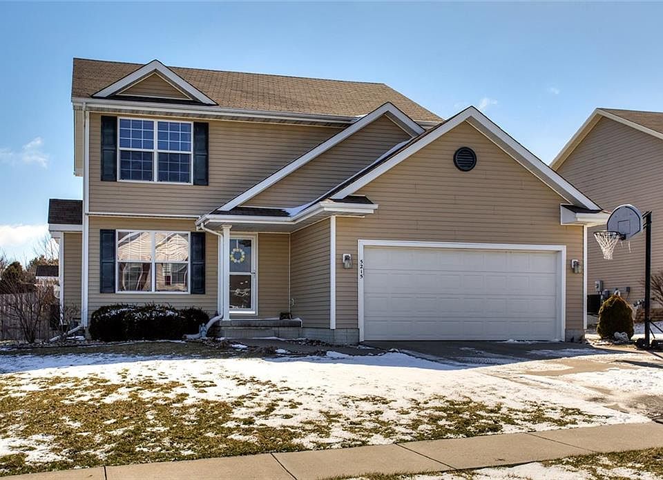 1st image of 5215 NE Briarwood Dr