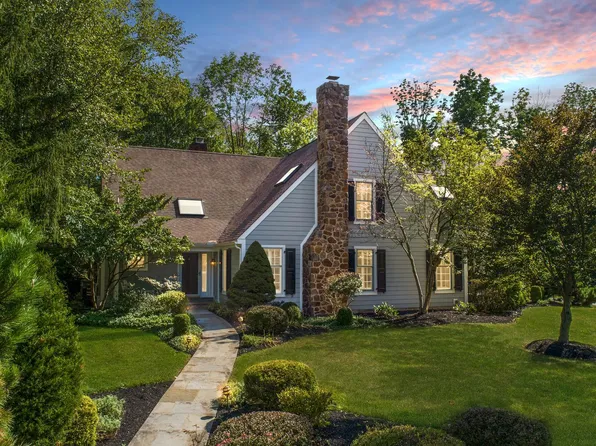 410 Chester Rd, Devon, PA 19333