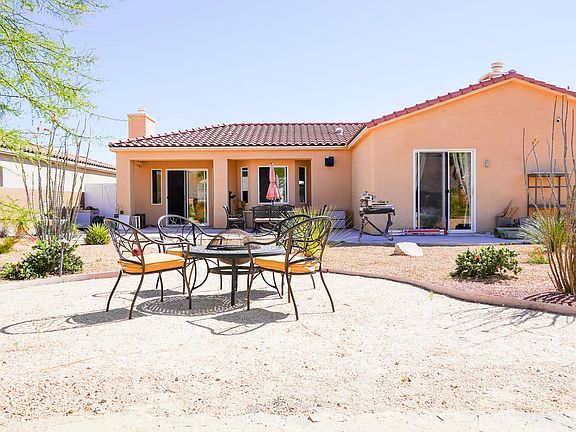 2nd image of 65410 Avenida Dorado