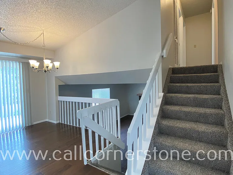 3795 Valley View St — Photo 6