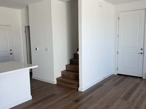 415 River Terrace Dr, Lompoc, CA