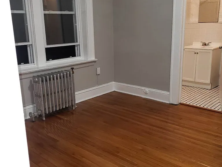 Randolph Manor Apartments — Photo 25