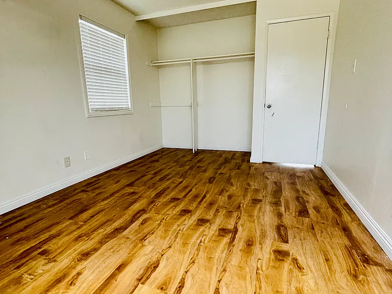 9403 Carron Dr — Photo 53