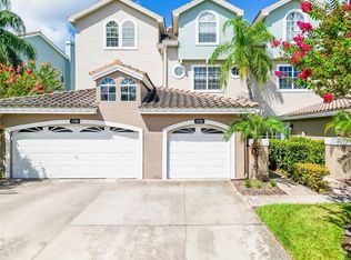 1722 Arabian Ln, Palm Harbor, FL 34685