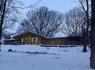 152 N Wyman Rd, Fayetteville, AR 72703