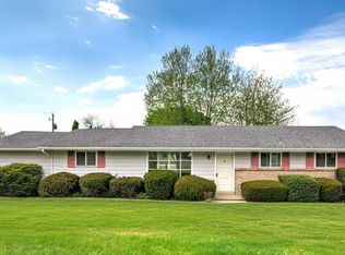 211 Birchwyn Dr, Elysburg, PA 17824