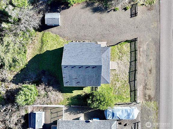5th image of 934 Wawona Avenue SE