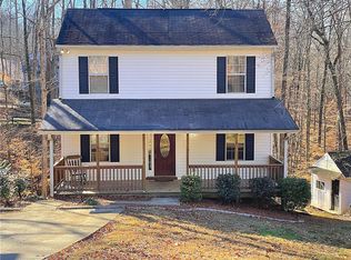 2920 Fleetwood Dr, Cumming, GA 30041