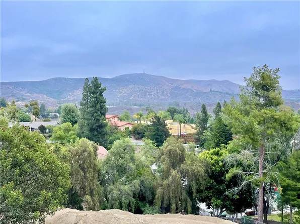 10321 Overhill Dr #2, Santa Ana, CA 92705