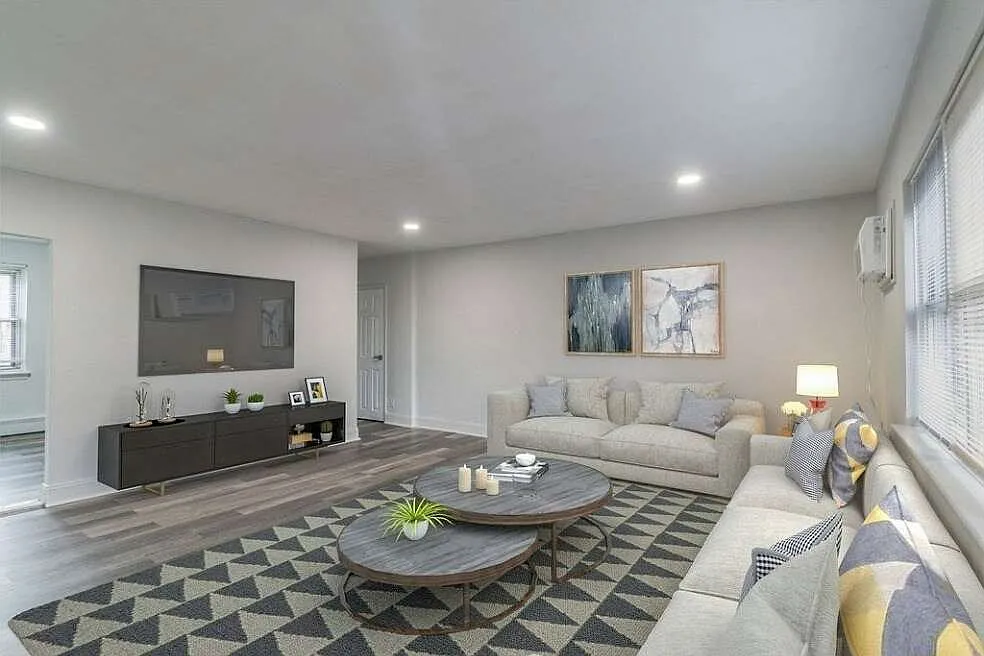 Tall Tree Village Apartments — Photo 2