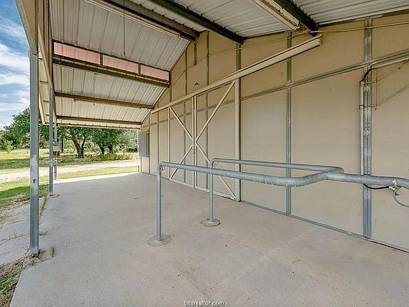 4th image of 3596 Greens Prairie Rd W