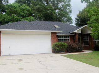2002 Filly Rd, Cantonment, FL 32533