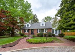 1009 Fulton St, Cherry Hill, NJ 08002