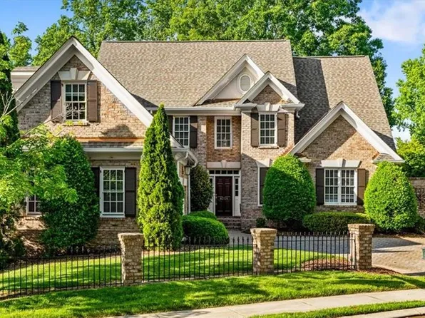4308 Doverstone Ln, Greensboro, NC 27407