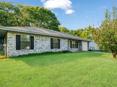 450 Faucett St, Blossom, TX, 75416