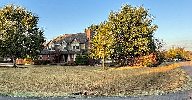 Corner 1 plus acre lot