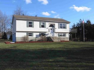 1432 Clove Valley Rd, Hopewell Junction, NY 12533