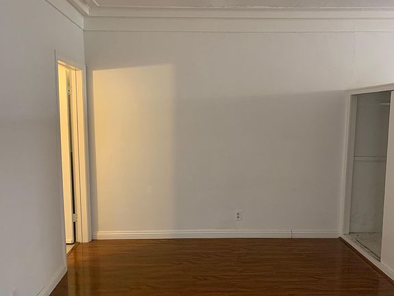 3rd image of 3939 W 7th St APT 8