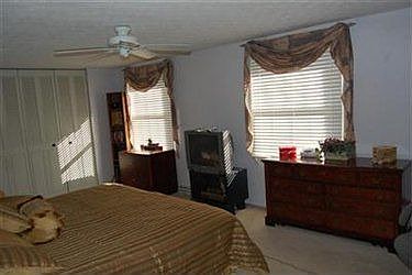 4th image of 6010 Ogilby Dr