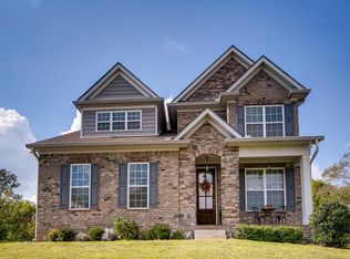 206 Bobwood Dr, Mount Juliet, TN 37122