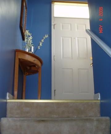Foyer from garage