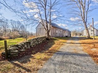 175 Huntinghouse Rd, Glocester, RI 02857