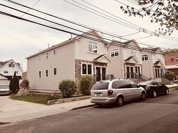 4th image of 40 Seaview Ave