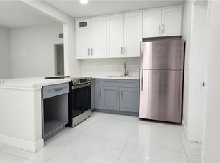 830 NE 143rd St, North Miami, FL 33161
