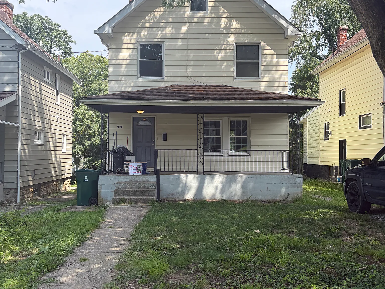 4 bed, 1266 sqft, $1,775 — Photo 1