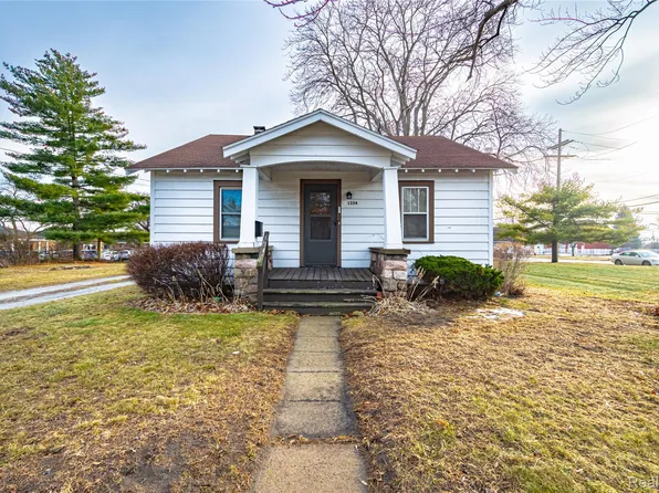 1334 Beard St, Port Huron, MI 48060