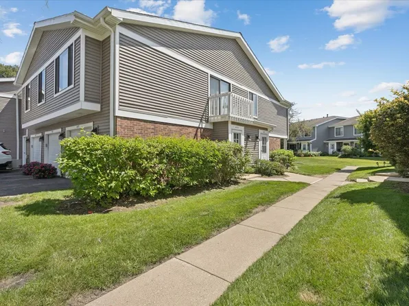 415 Tyler Ct Unit 415, Vernon Hills, IL 60061