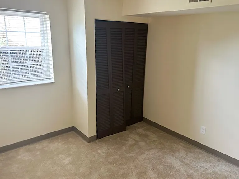 7816 Sailor Pl — Photo 8