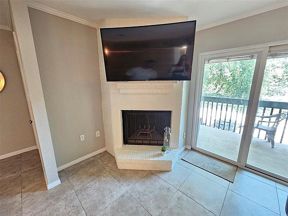 4th image of 250 El Dorado Boulevard #152