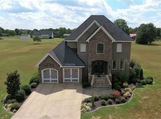 325 Duck Dr, Savannah, TN 38372