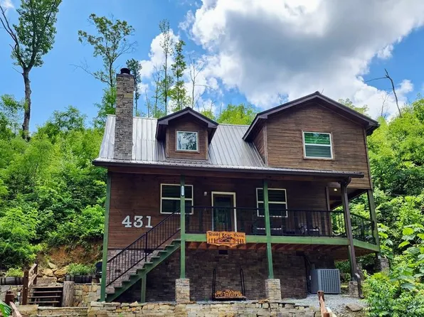 431 Wiley Oakley Dr, Gatlinburg, TN 37738