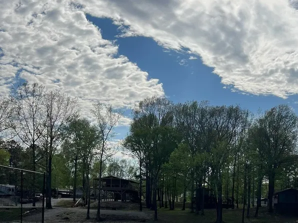 0 Lagoon Ln, Decaturville, TN 38329