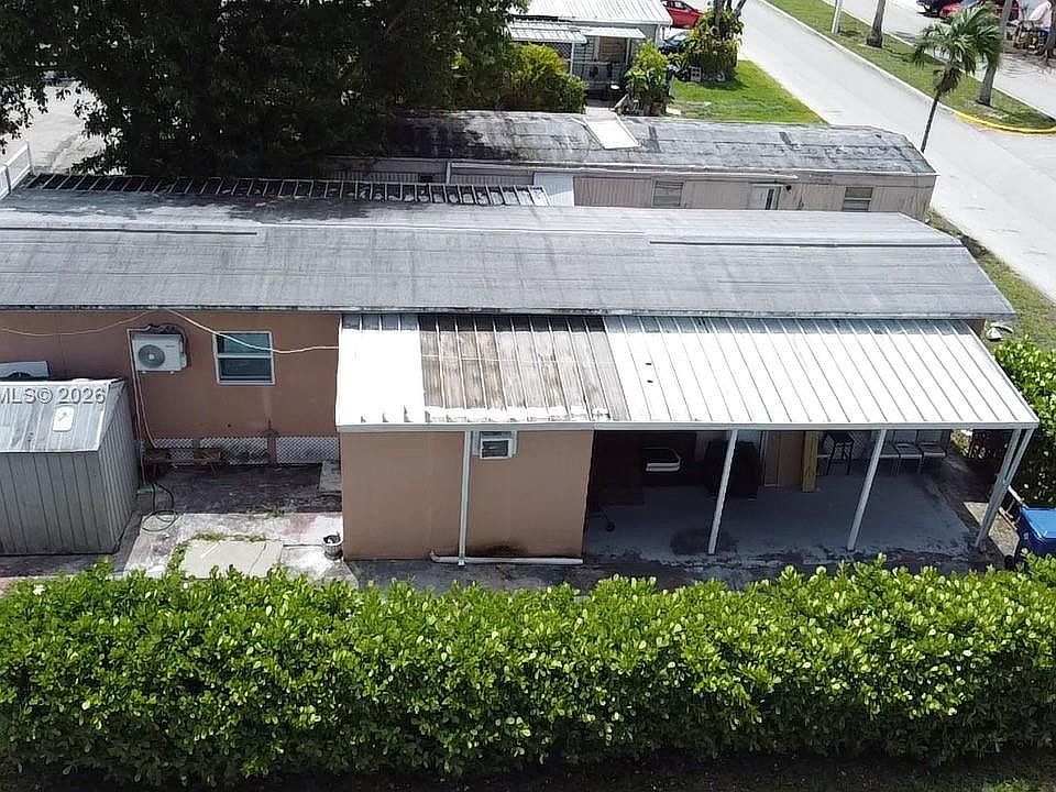 1st image of 1495 SW 131st Ave
