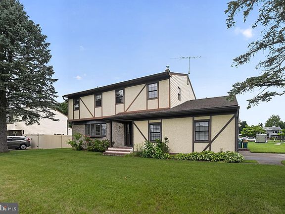 2nd image of 95 Taylor Dr