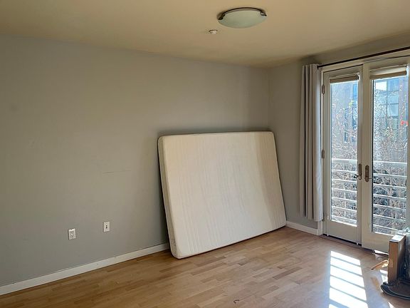 2nd image of 329 Bay St APT 402