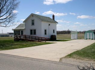 1477 Carland Rd, Owosso, MI 48867