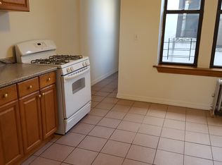 2804 44th St APT 2, Astoria, NY 11103