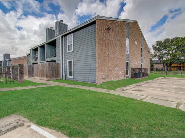 8034 Antoine Dr APT 136, Houston, TX 77088