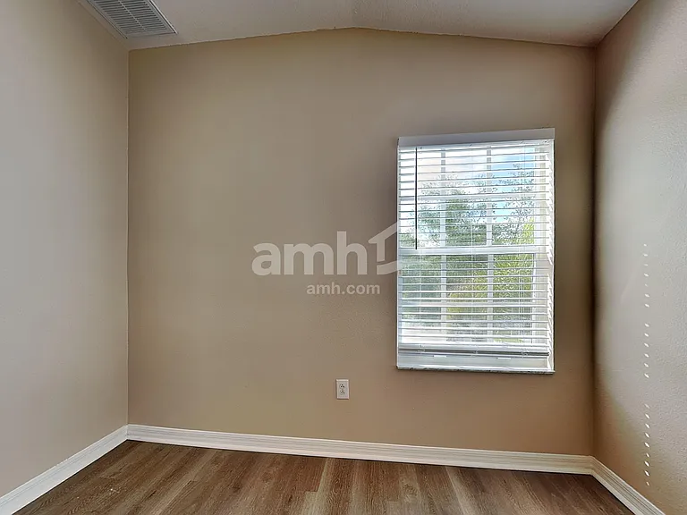 25741 Crippen Dr — Photo 24