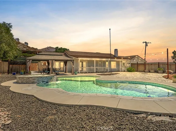 26665 Garbani Rd, Menifee, CA 92584